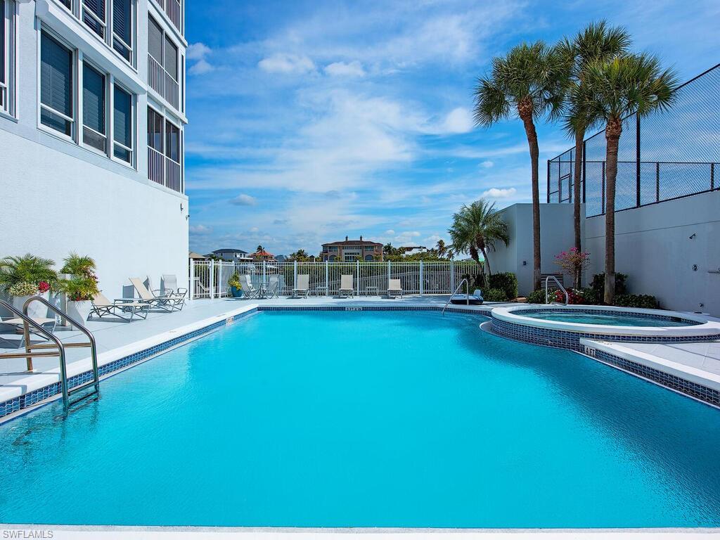 LE DAUPHIN - Residential