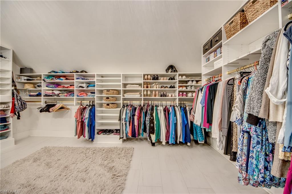 CARILLON WOODS - Residential