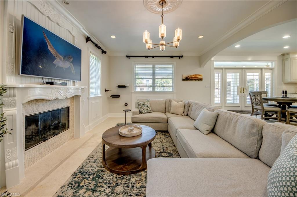 CARILLON WOODS - Residential