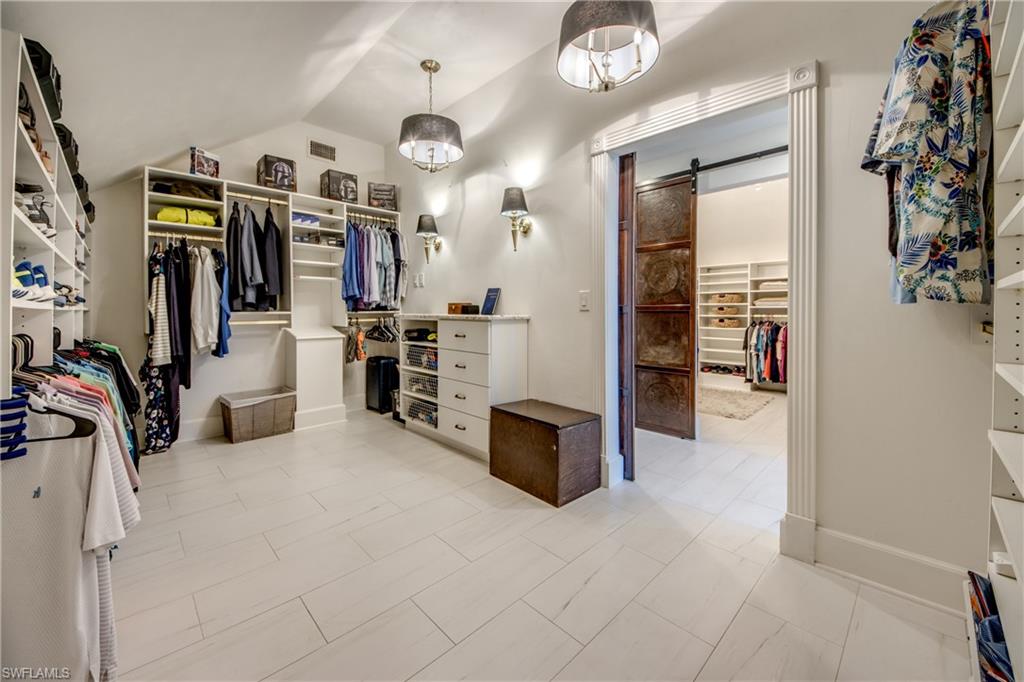 CARILLON WOODS - Residential