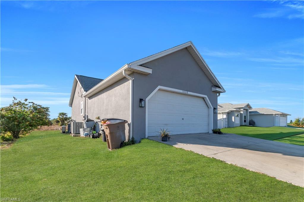 LEHIGH ACRES - Residential