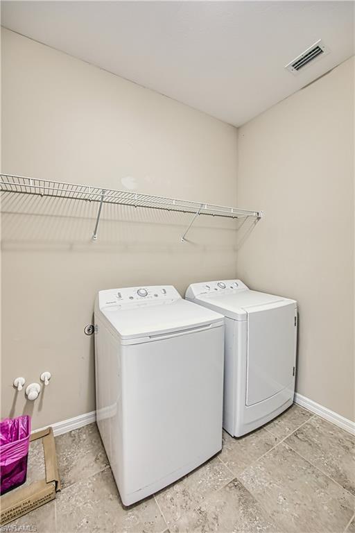 CAMELOT - Residential