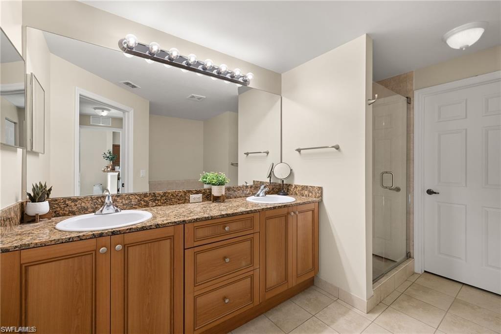 VILLAGIO - Residential