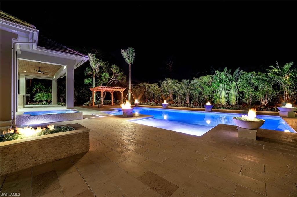 PINE RIDGE - Residential