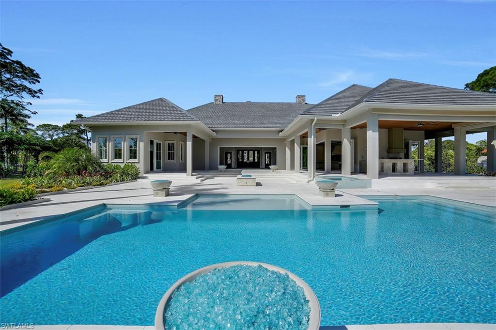 PINE RIDGE - Residential