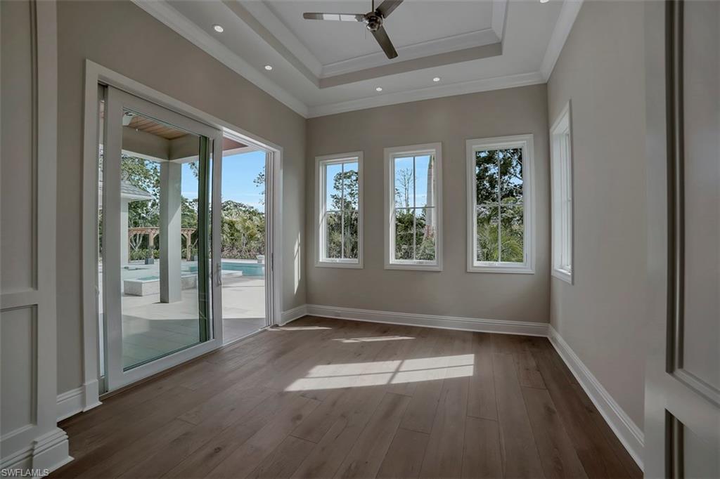 PINE RIDGE - Residential