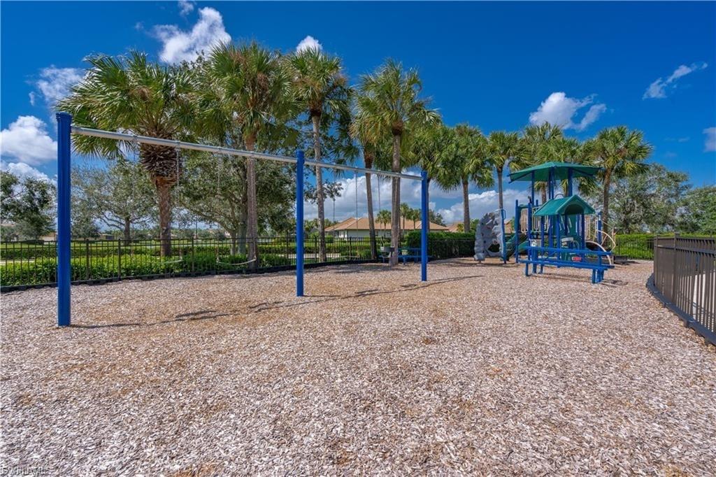 HAMPTON PARK - Residential