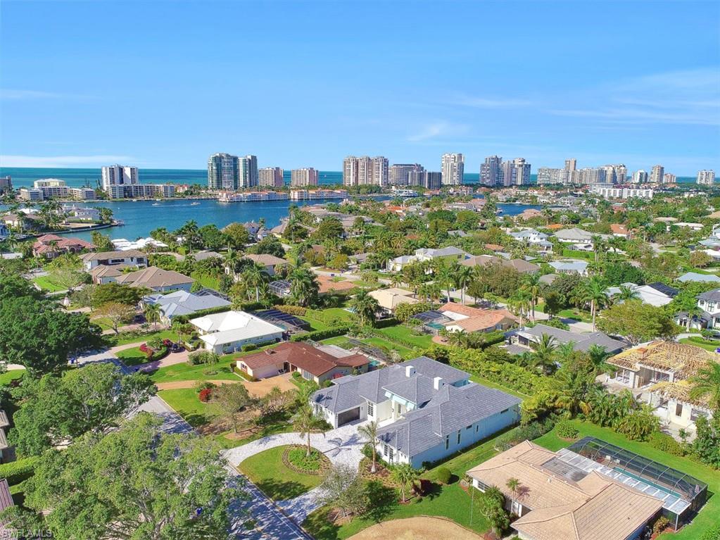 MOORINGS - Residential