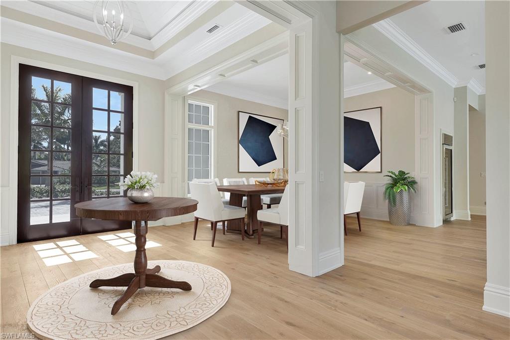 MOORINGS - Residential