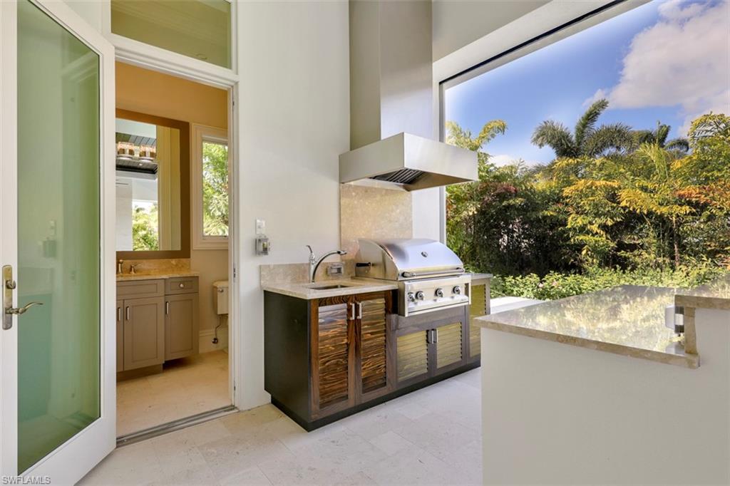 MOORINGS - Residential