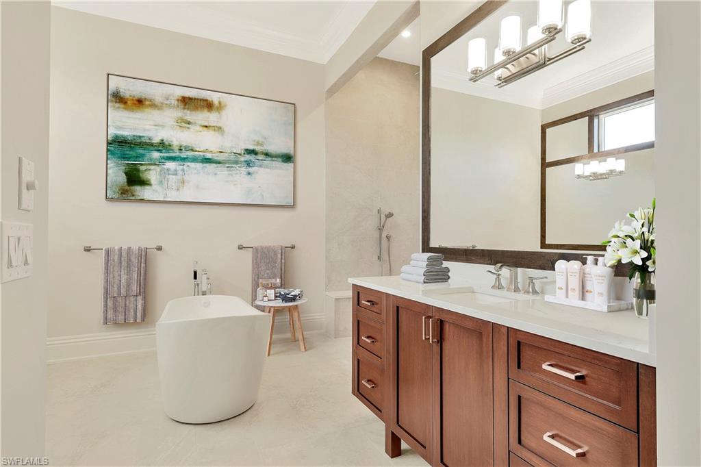 MOORINGS - Residential