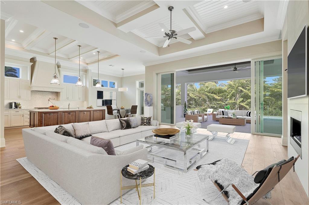 MOORINGS - Residential