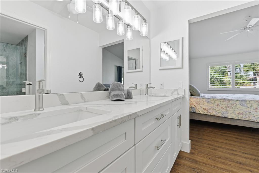 EMERALD GREENS - Residential