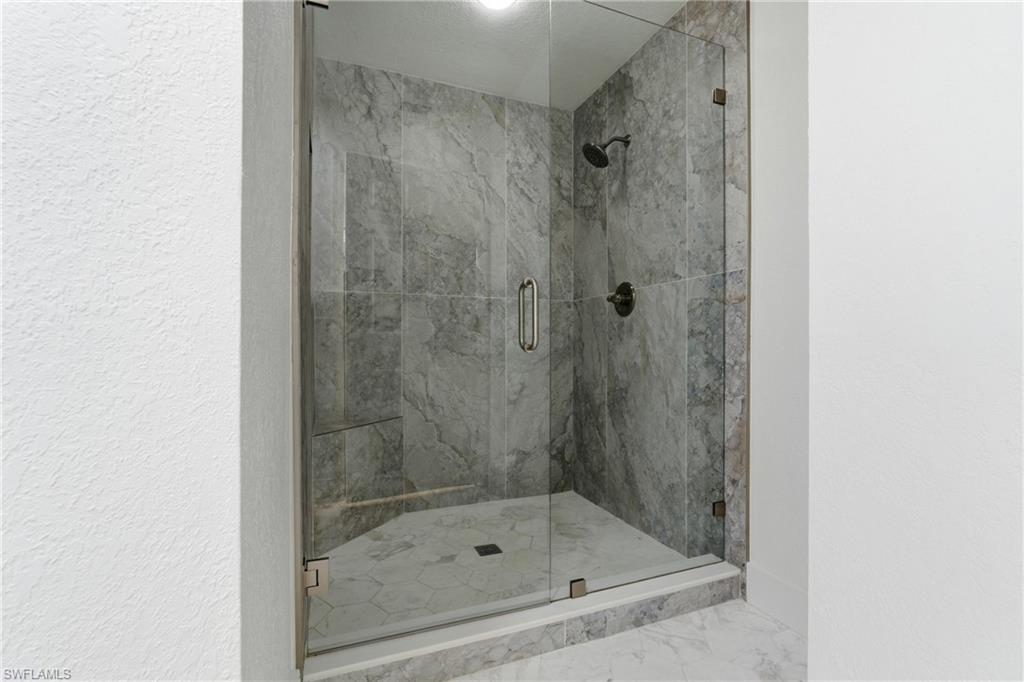 EMERALD GREENS - Residential