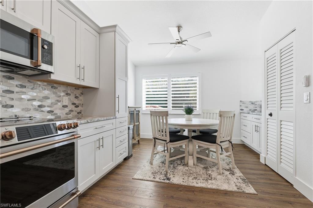 EMERALD GREENS - Residential