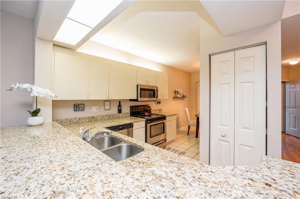 PIPERS GROVE - Residential