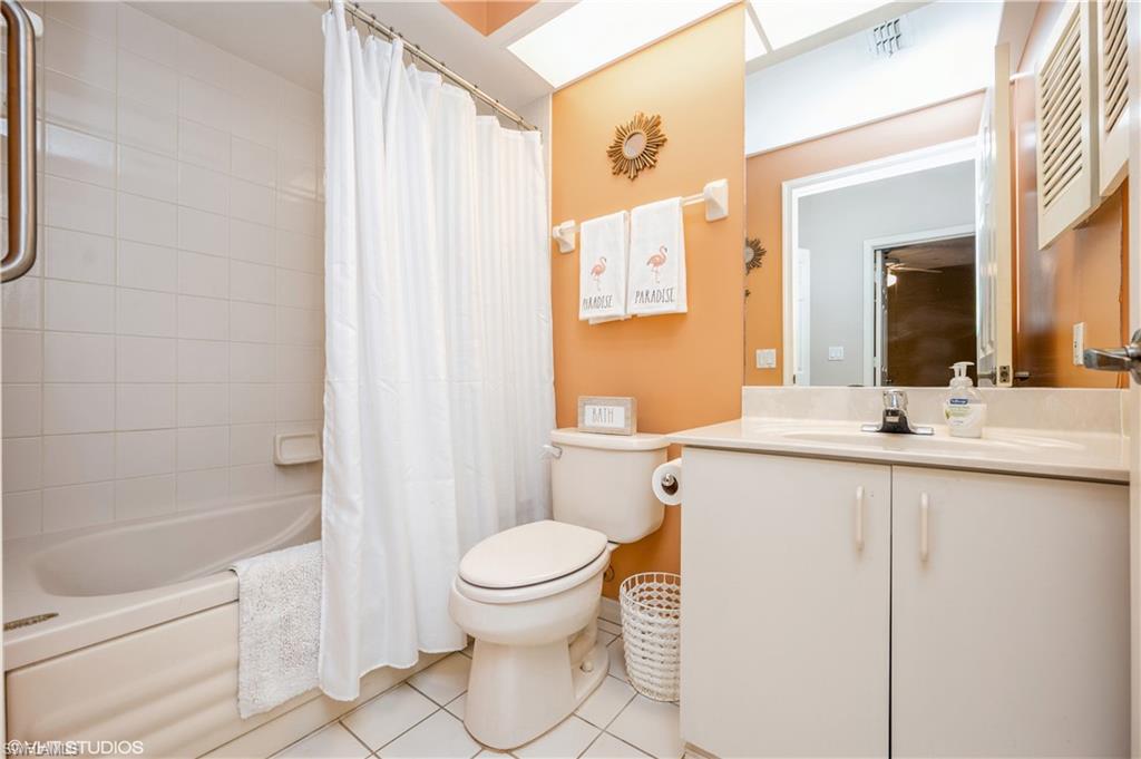 PIPERS GROVE - Residential