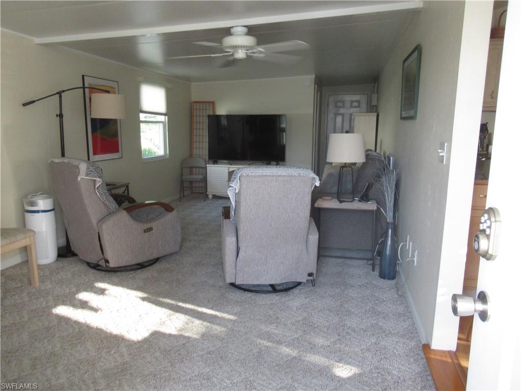 CORKSCREW WOODLANDS - Residential