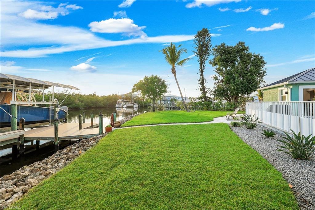 PALM ISLES - Residential