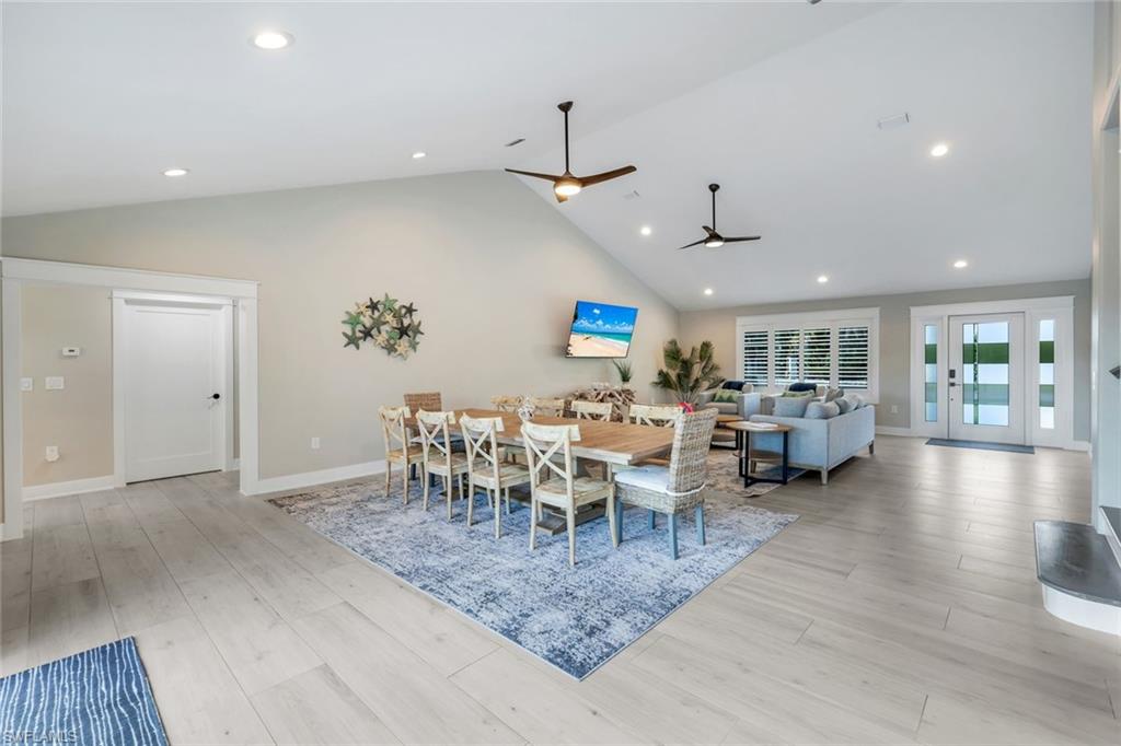 PALM ISLES - Residential