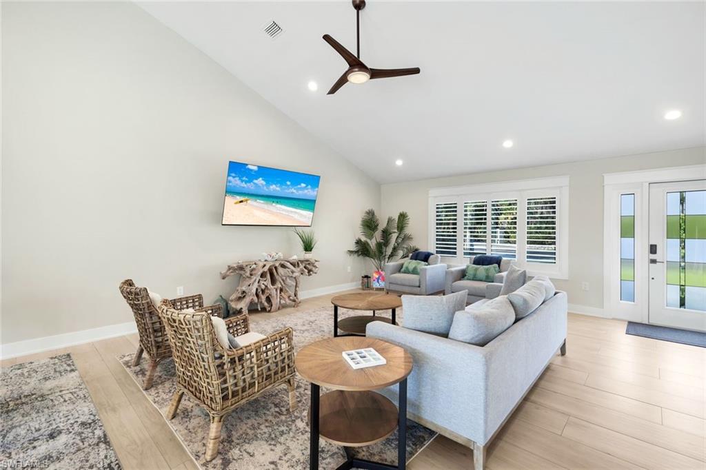 PALM ISLES - Residential