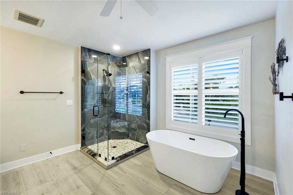 PALM ISLES - Residential