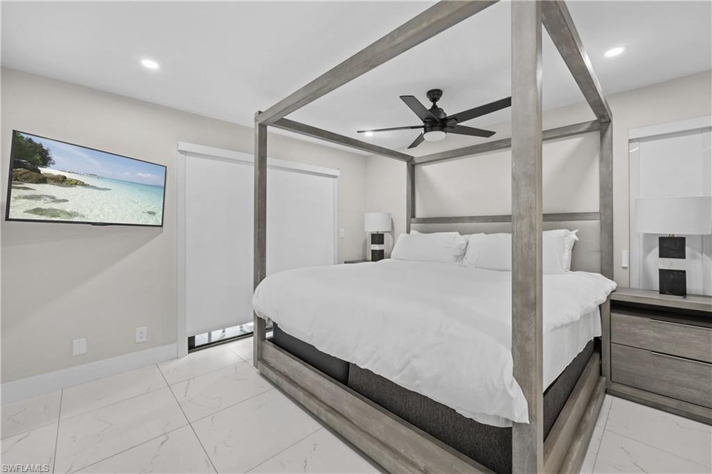 NAPLES PARK - Residential