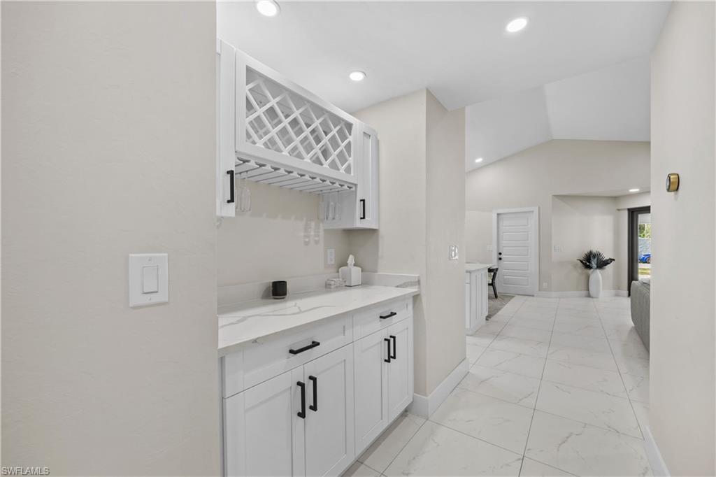 NAPLES PARK - Residential