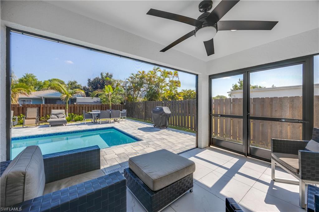 NAPLES PARK - Residential