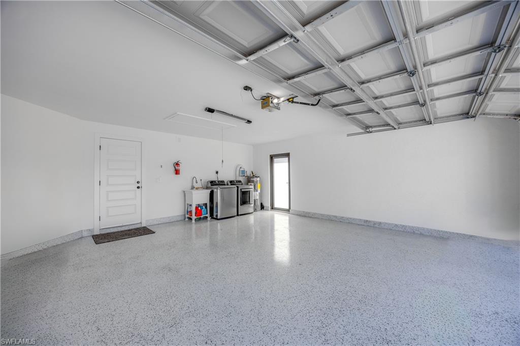 NAPLES PARK - Residential