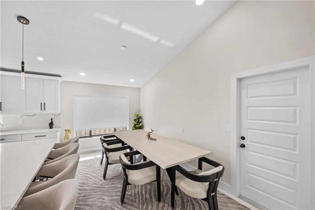 NAPLES PARK - Residential