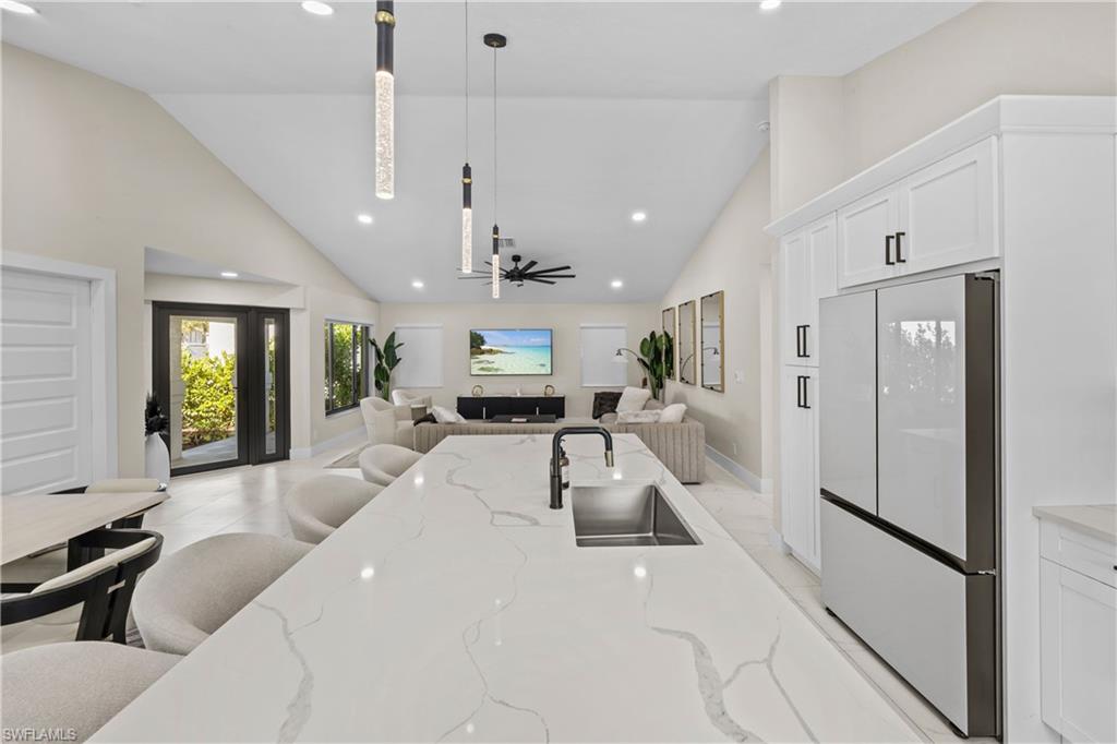 NAPLES PARK - Residential