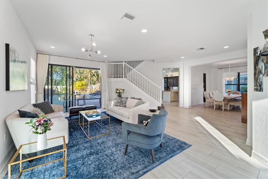 13884 Luna DR