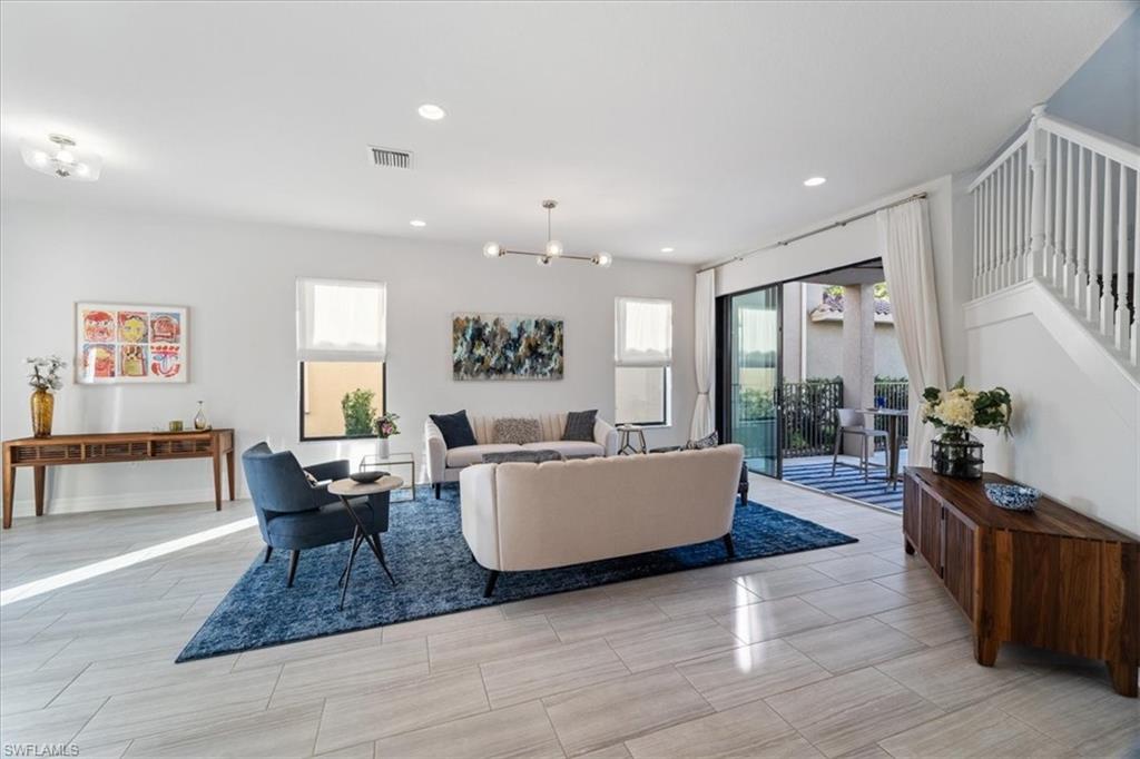 13884 Luna DR