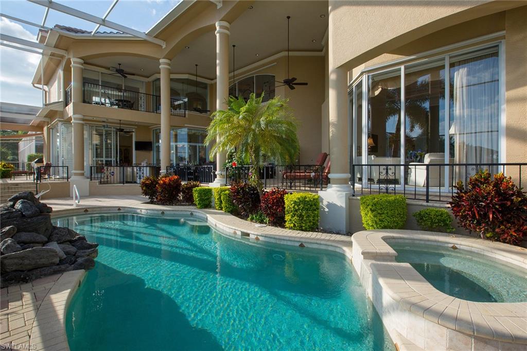 MARCO BEACH - Residential