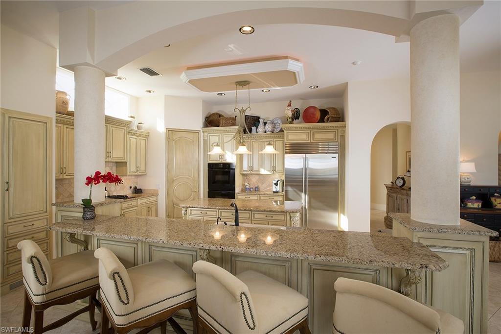 MARCO BEACH - Residential