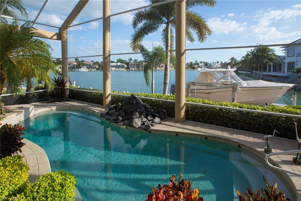 MARCO BEACH - Residential