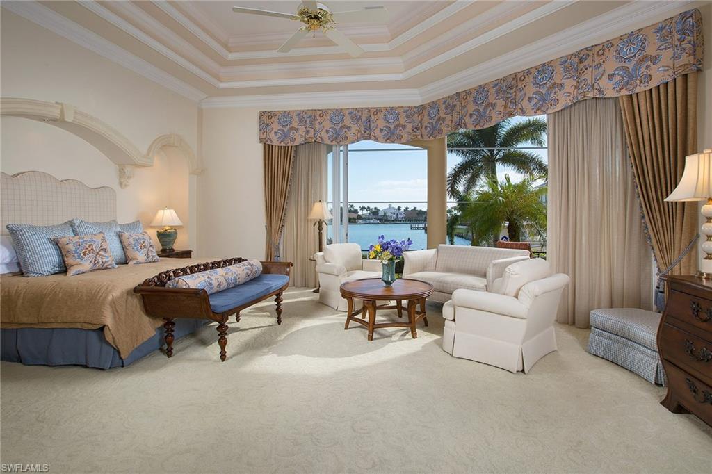 MARCO BEACH - Residential