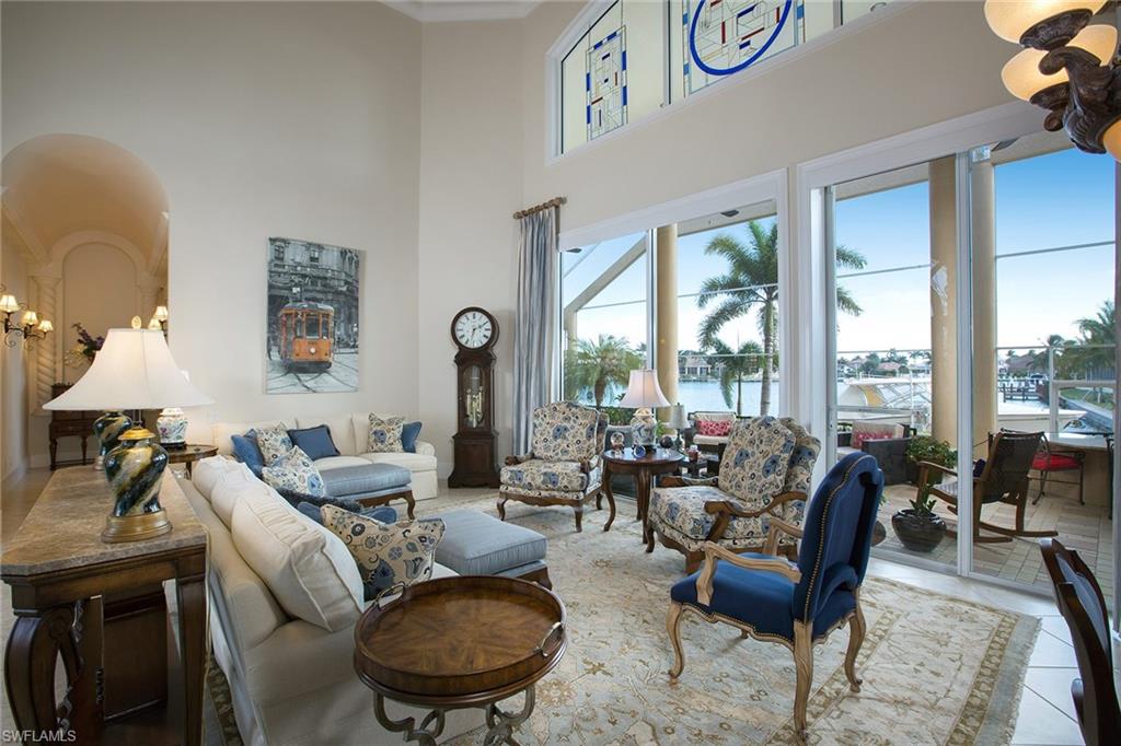 MARCO BEACH - Residential