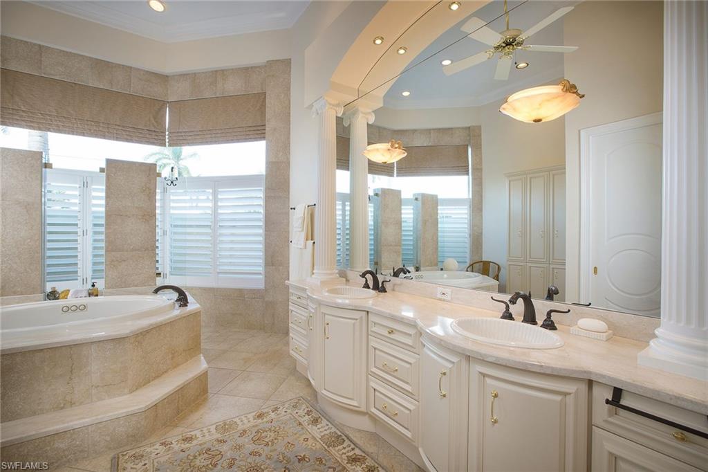 MARCO BEACH - Residential