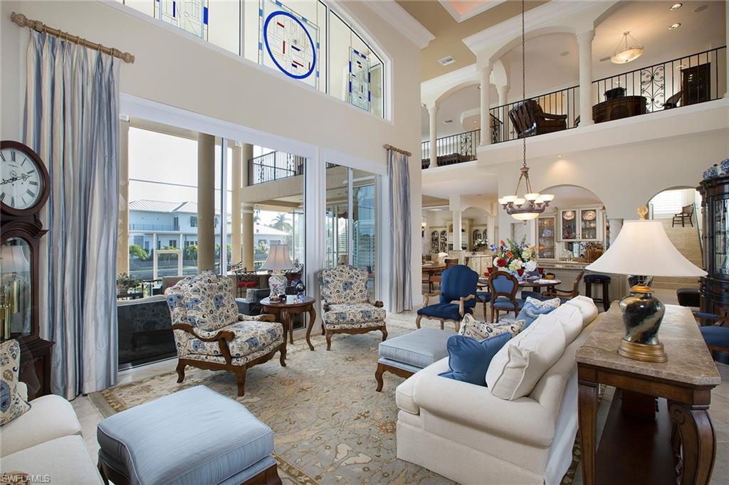 MARCO BEACH - Residential