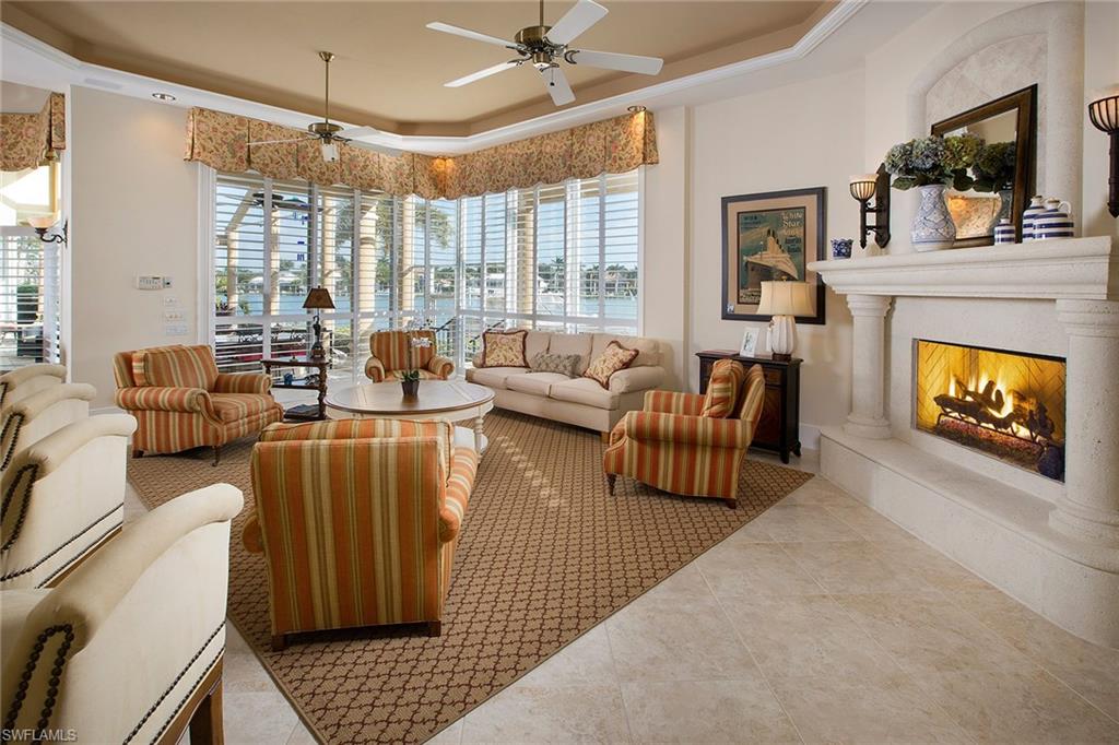 MARCO BEACH - Residential