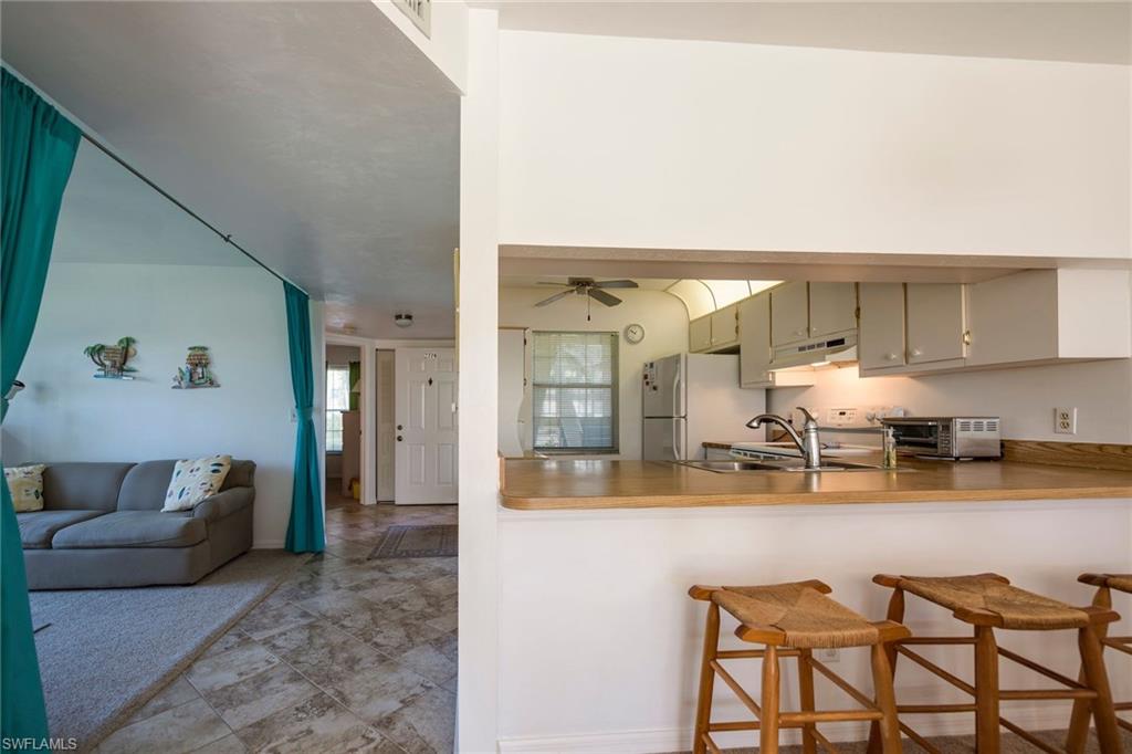 GREENWOOD VILLAGE AT KINGS LAKE - Residential