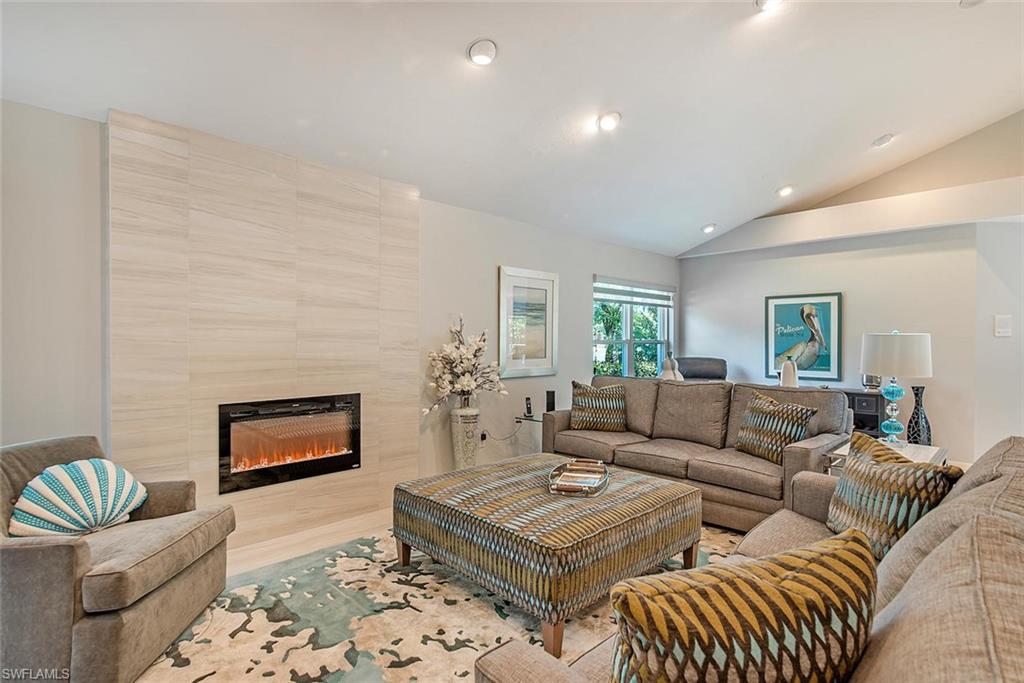 IMPERIAL GOLF ESTATES - Residential