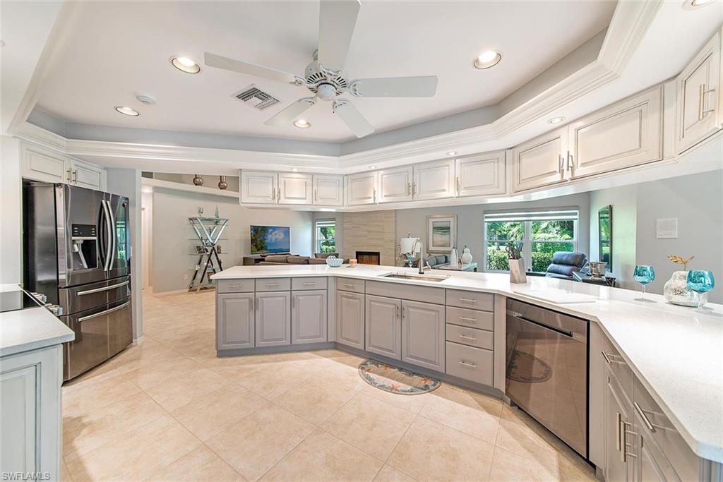 IMPERIAL GOLF ESTATES - Residential