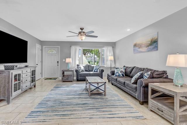 CAPE CORAL - Residential Lease