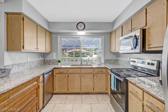 CAPE CORAL - Residential Lease