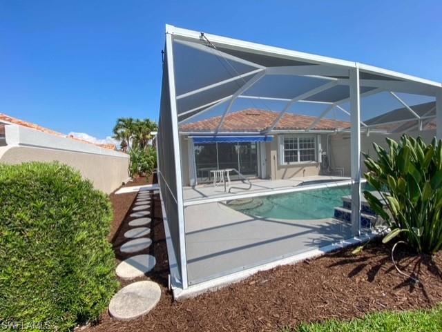 VILLAGE WALK - Residential