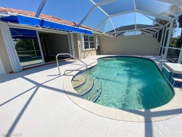 VILLAGE WALK - Residential