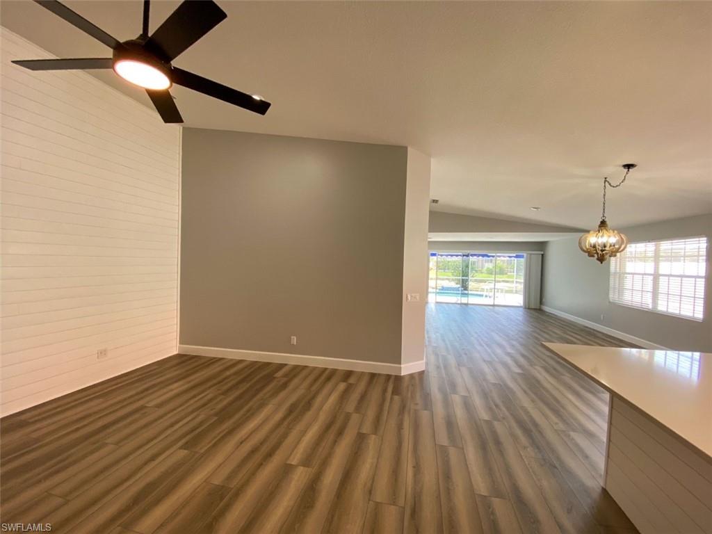 VILLAGE WALK - Residential